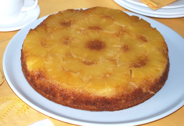 Coca «Tatín» de piña