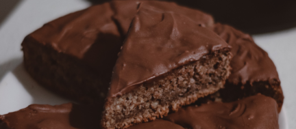 Receta pastel de chocolate con tres ingredientes
