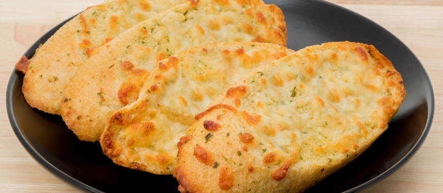 receta-pan-ajo-y-queso
